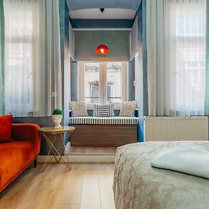 Taksim Bi Center Апарт-отель