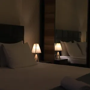 تحقق من التوفر
