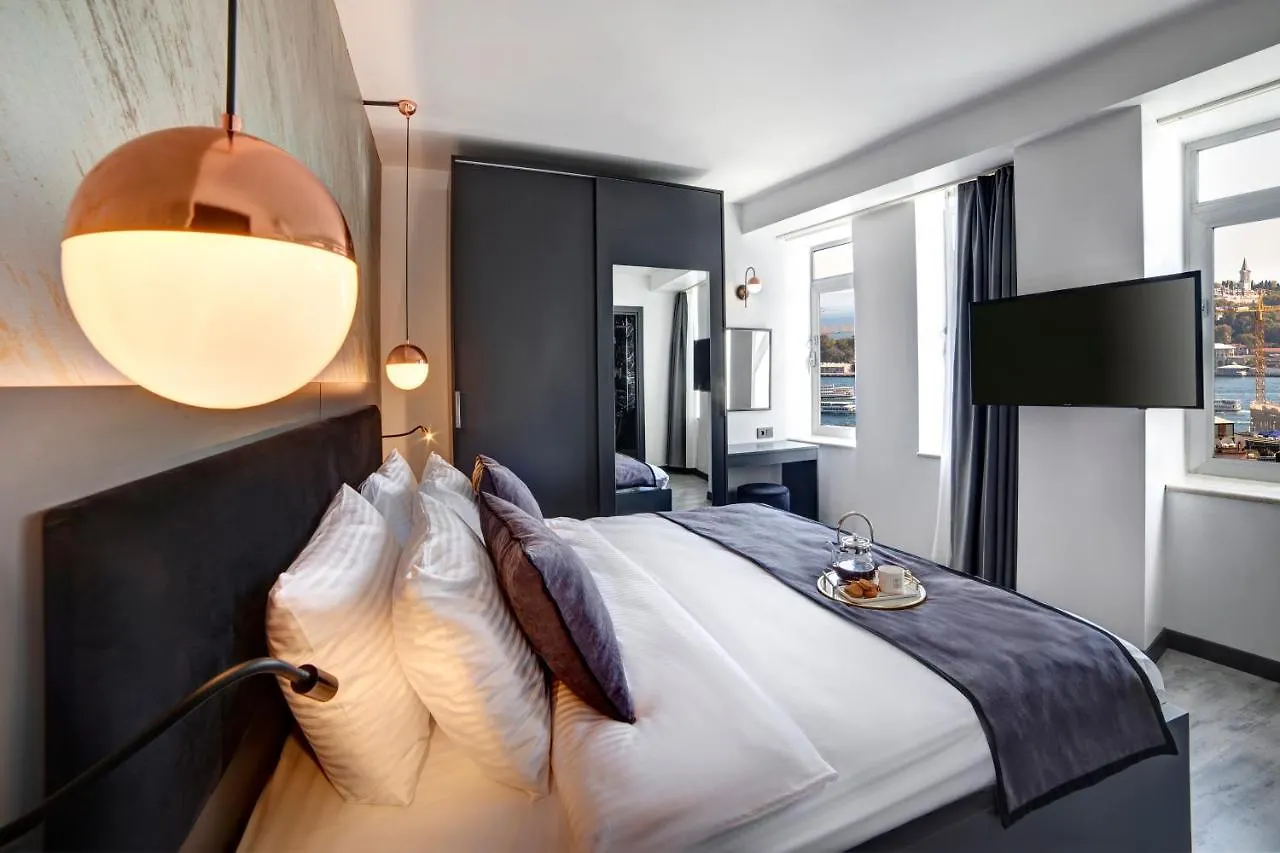 Taksim Seya Suites Hotel Isztambul 2*,